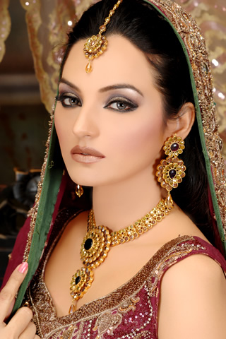 alle_nora_annie_pakistani_bridal_stylist-1