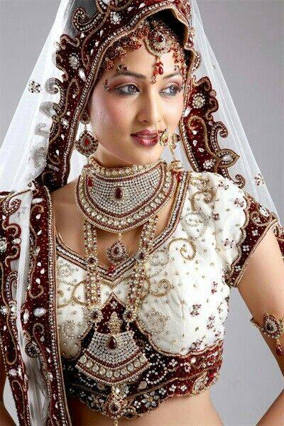 Utsav-Fashion-Bridal-Jewelery-Collection-8